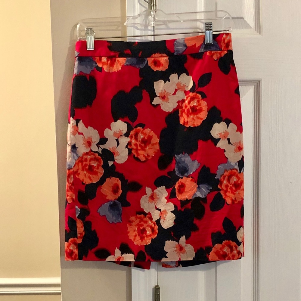 Floral print pencil skirt